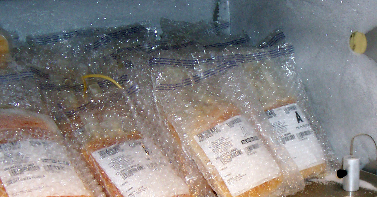 CEN-G-Thermal-buffer-Blood-Plasma-Freezer.jpg