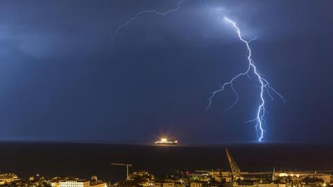 Navimeteo - Vaisala Xweather lightning data and software solutions