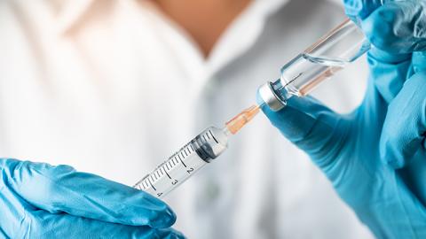 COVID-19 vaccine storage 
